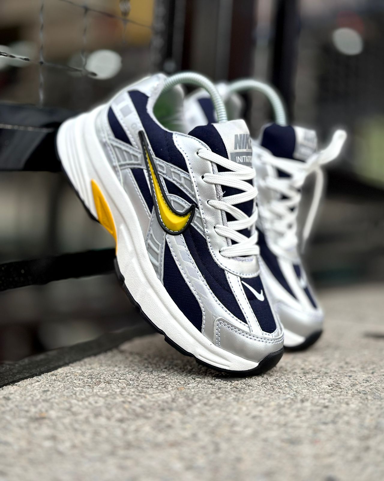 NIKE IMITADOR COLOR NUEVO